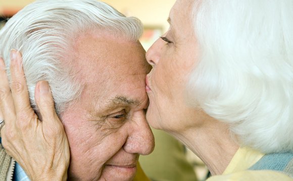 Long term nursing home care insurance